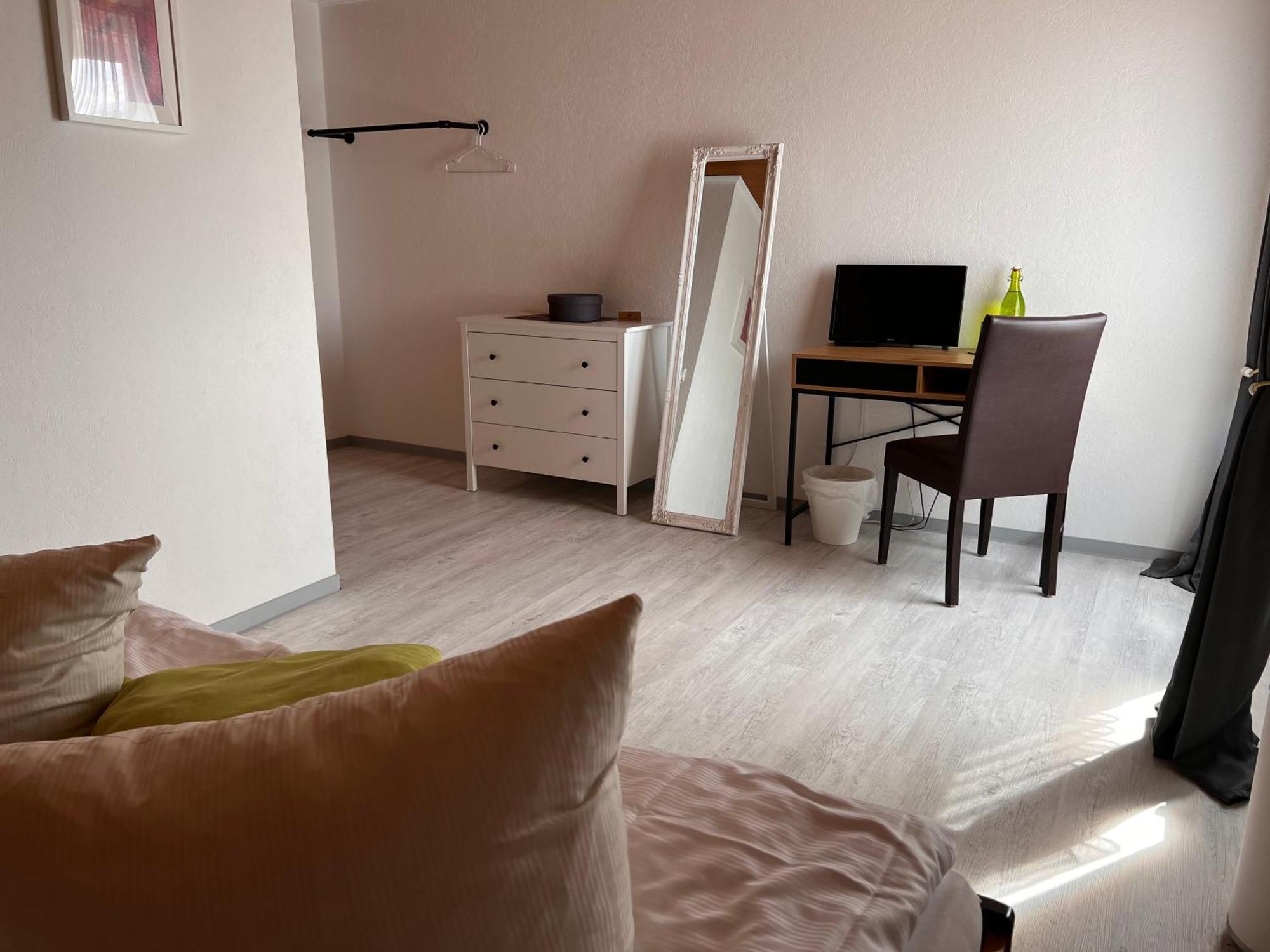 Hotel Restaurant Koerber Garbsen Eksteriør billede