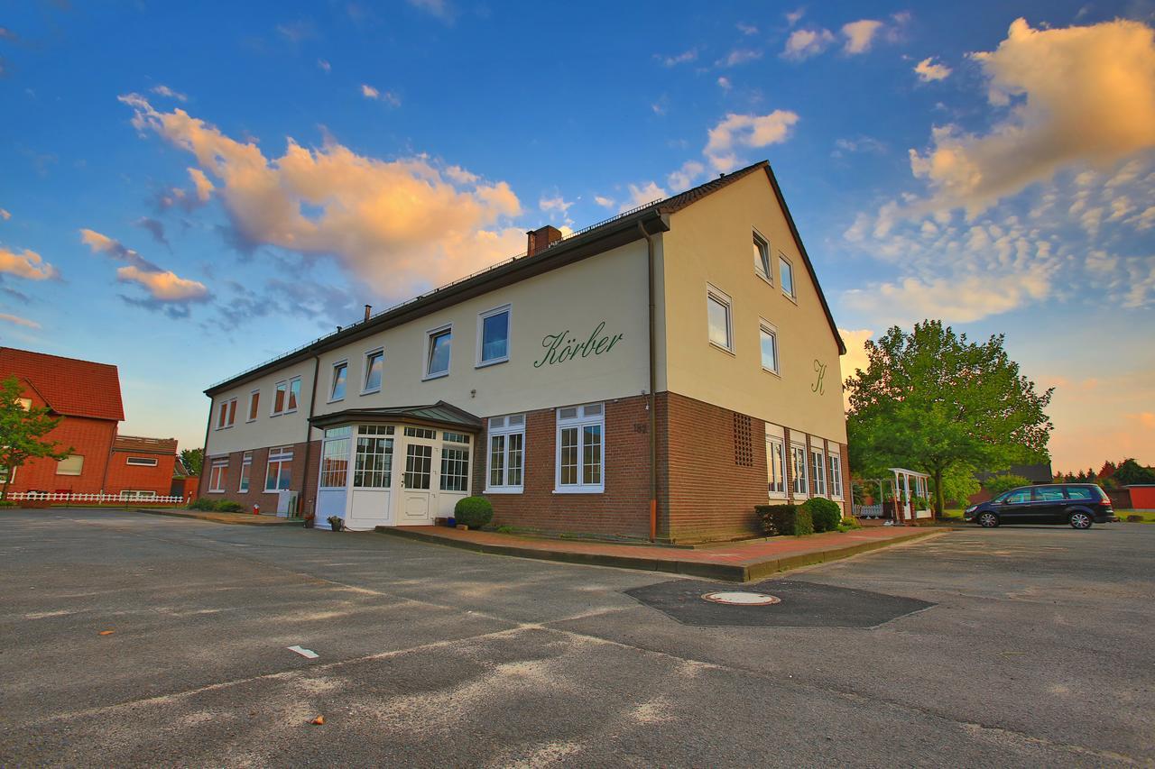 Hotel Restaurant Koerber Garbsen Eksteriør billede